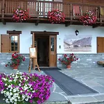 Oberteil Aparthotel 3*