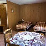 Aparthotel Oberteil 3*