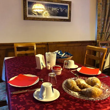 Aparthotel Oberteil Gressoney-La-Trinite