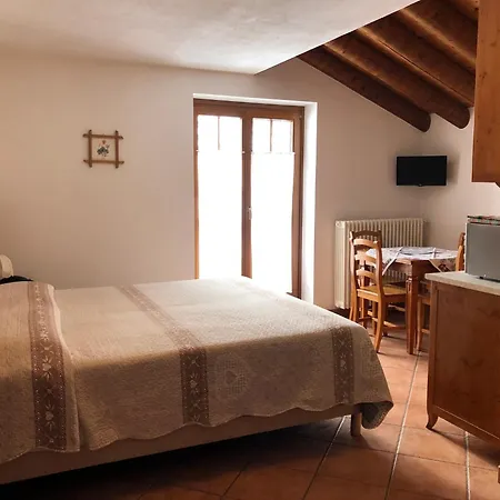 Oberteil Aparthotel Gressoney-La-Trinite