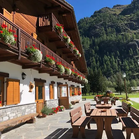Oberteil Appart hôtel Gressoney-la-Trinité