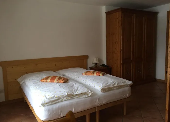 Oberteil Aparthotel Gressoney-La-Trinite