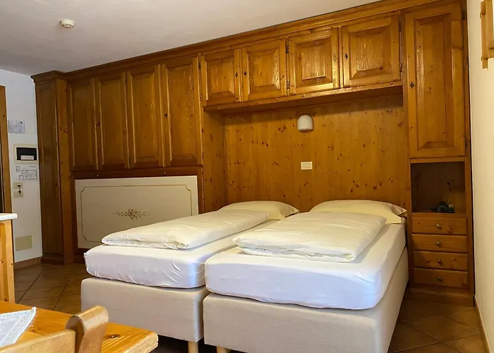 Oberteil 公寓式酒店 格雷索拉特里尼泰